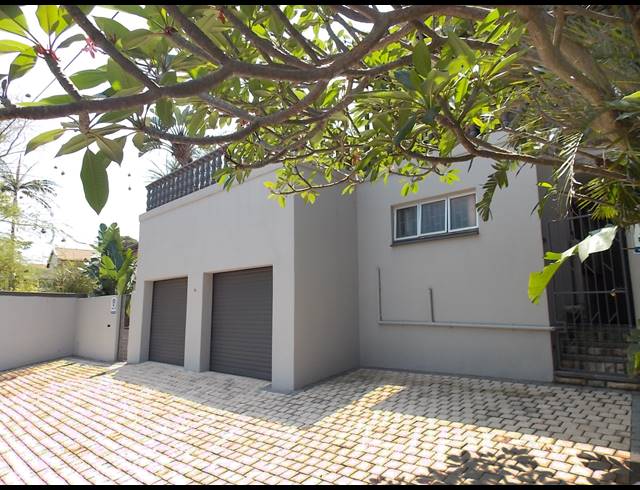 3 BEDROOM HOUSE FOR SALE IN BLUFF